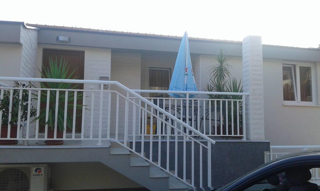 Apartmani Jopi Neum Esterno foto